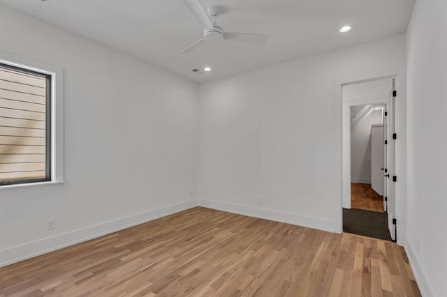 3806 Harding Pl, Nashville, TN 37215