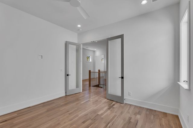 3806 Harding Pl, Nashville, TN 37215