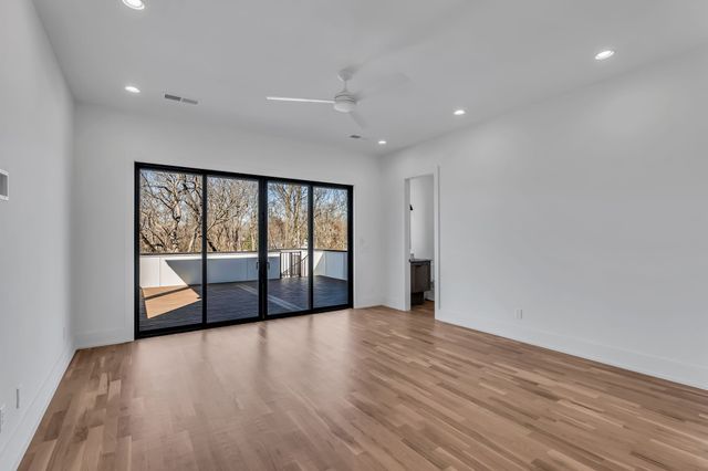 3806 Harding Pl, Nashville, TN 37215