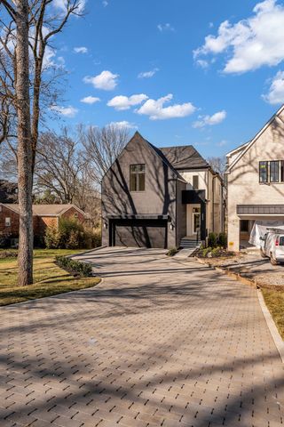 3806 Harding Pl, Nashville, TN 37215