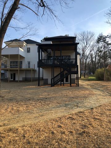 3806 Harding Pl, Nashville, TN 37215