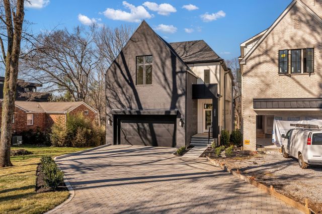 3806 Harding Pl, Nashville, TN 37215