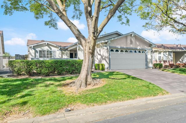 7579 Sunmore Ln, Sacramento, CA 95828