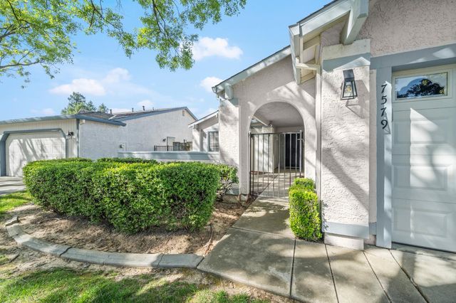 7579 Sunmore Ln, Sacramento, CA 95828