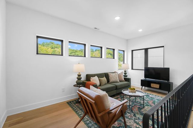 861 Belle Ridge, Bellevue, KY 41073