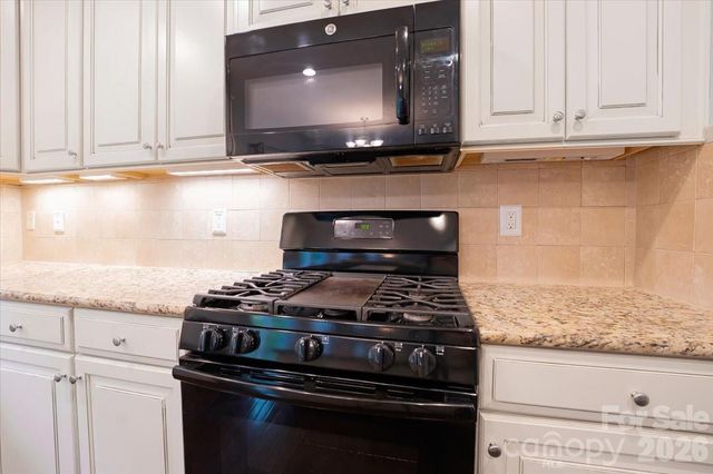 278 Almora Loop, Mooresville, NC 28115
