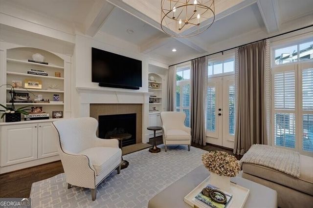 3574 Roswell Road NW, Atlanta, GA 30305