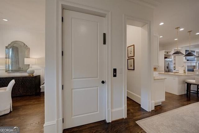 3574 Roswell Road NW, Atlanta, GA 30305