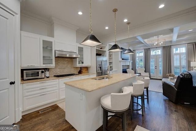 3574 Roswell Road NW, Atlanta, GA 30305