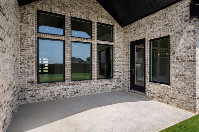 2315 Meek Woods Lane, Mansfield, TX 76063