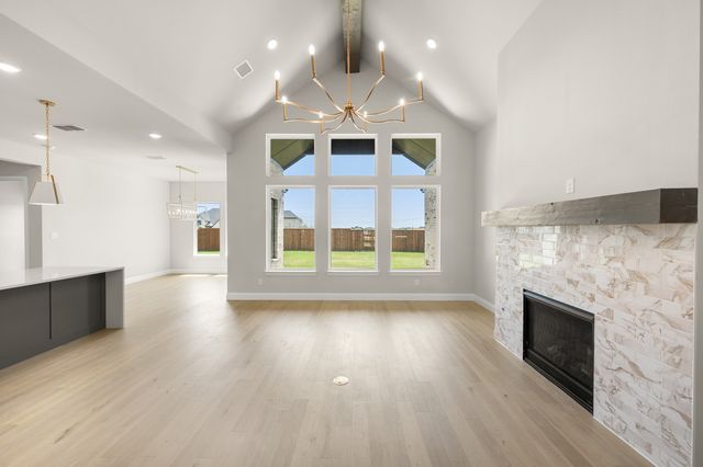 2315 Meek Woods Lane, Mansfield, TX 76063