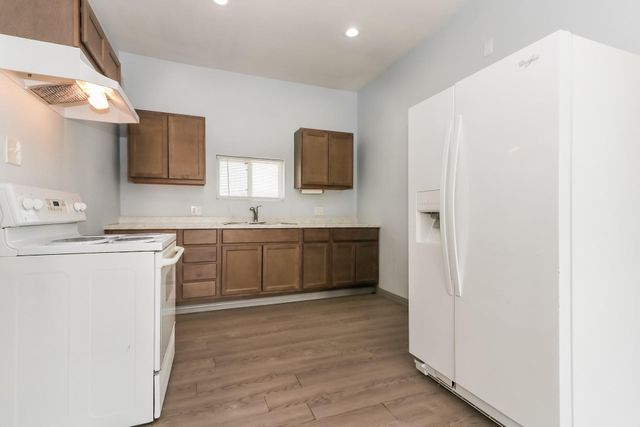 724 17th Street, Dickinson, TX 77539