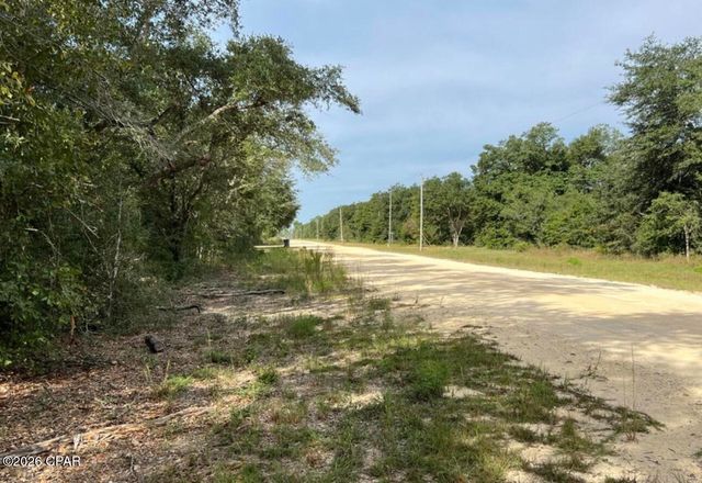 3561 Elm Road, Marianna, FL 32448