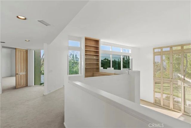 2 Inverness Lane, Newport Beach, CA 92660