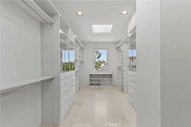 2 Inverness Lane, Newport Beach, CA 92660