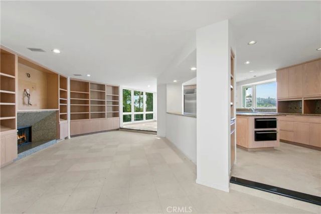 2 Inverness Lane, Newport Beach, CA 92660