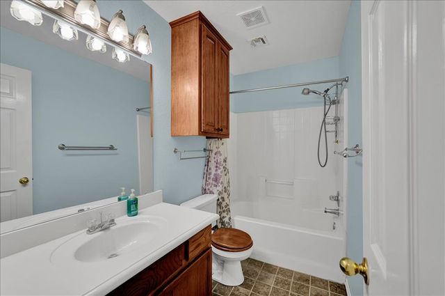 337 W Chantilly Way, Mustang, OK 73064