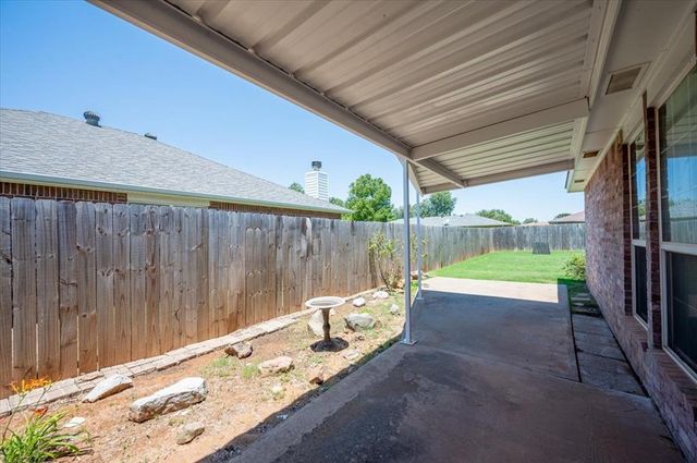 337 W Chantilly Way, Mustang, OK 73064