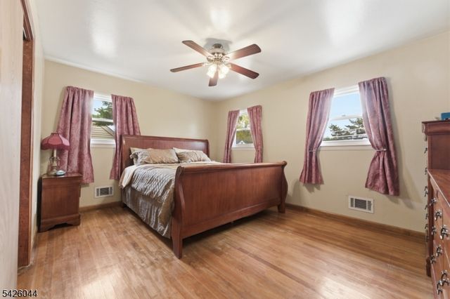 47 Sycamore St, Somerville Boro, NJ 08876