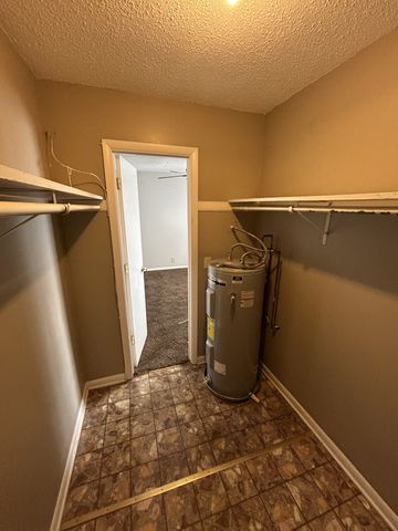 276 White Bridge Pike Apt 22, Nashville, TN 37209