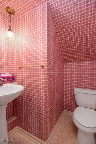 1605 Chapman Way 14, Broadview Heights, OH 44147