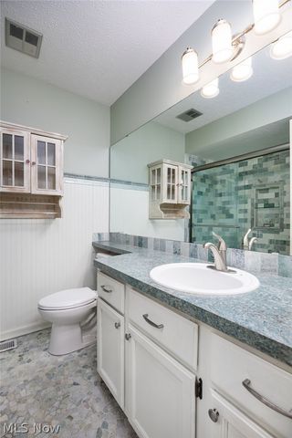 1605 Chapman Way 14, Broadview Heights, OH 44147