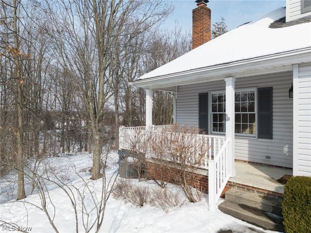 1605 Chapman Way 14, Broadview Heights, OH 44147