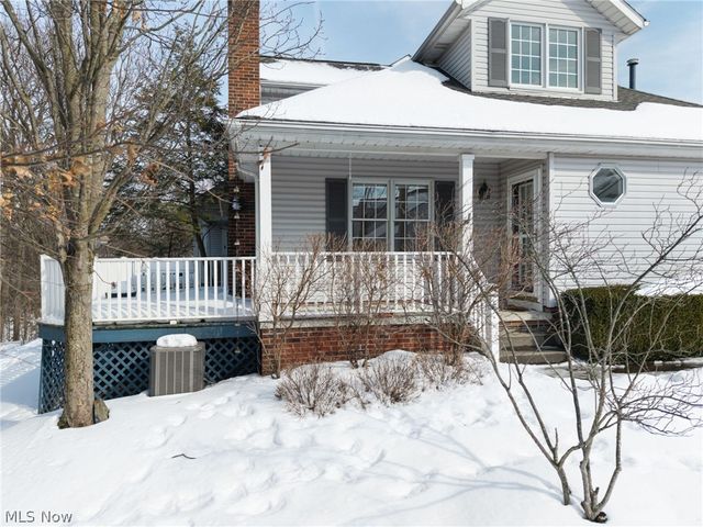 1605 Chapman Way 14, Broadview Heights, OH 44147