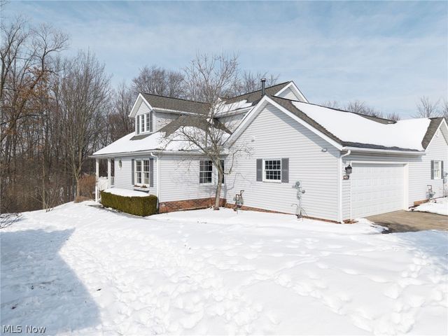 1605 Chapman Way 14, Broadview Heights, OH 44147