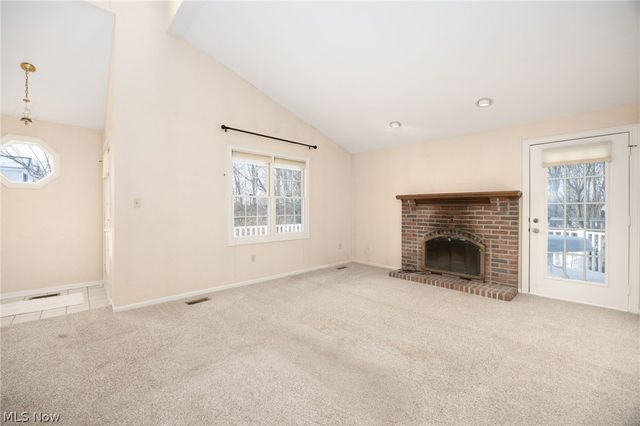 1605 Chapman Way 14, Broadview Heights, OH 44147