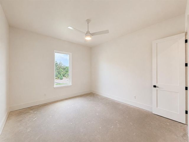 3032 Fountain Creek Drive, Edmond, OK 73034