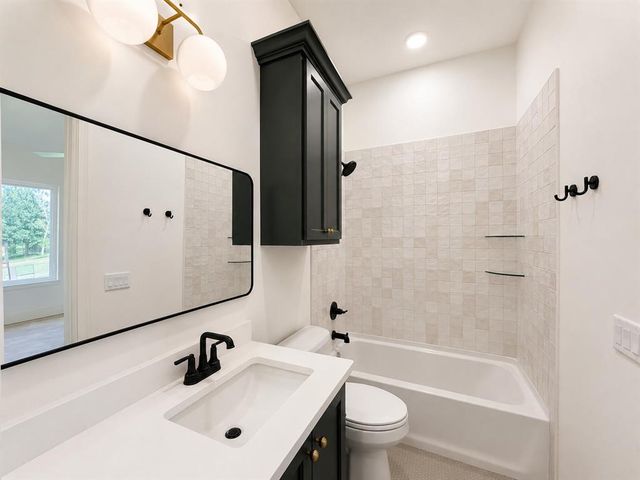 3032 Fountain Creek Drive, Edmond, OK 73034