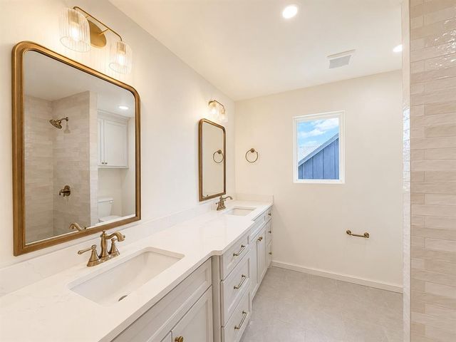 3032 Fountain Creek Drive, Edmond, OK 73034
