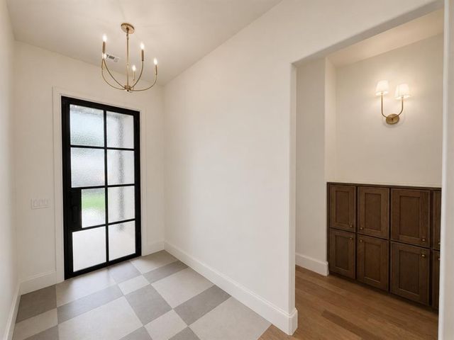 3032 Fountain Creek Drive, Edmond, OK 73034