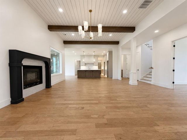 3032 Fountain Creek Drive, Edmond, OK 73034