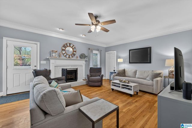 124 KINGSLEY ROAD, Alabaster, AL 35007