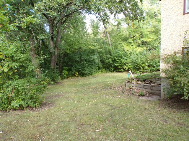 12235 S Robert Trail, Rosemount, MN 55068