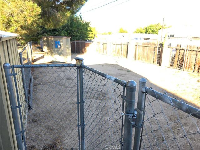 19053 Monterey, Hesperia, CA 92345