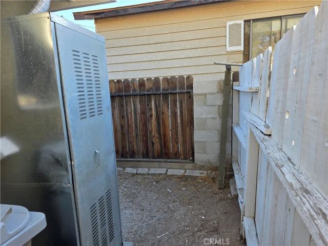 19053 Monterey, Hesperia, CA 92345