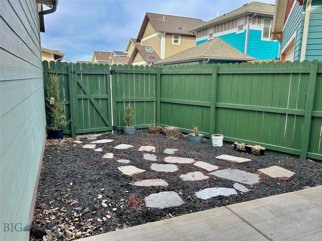 3825 Equestrian Lane, Bozeman, MT 59718