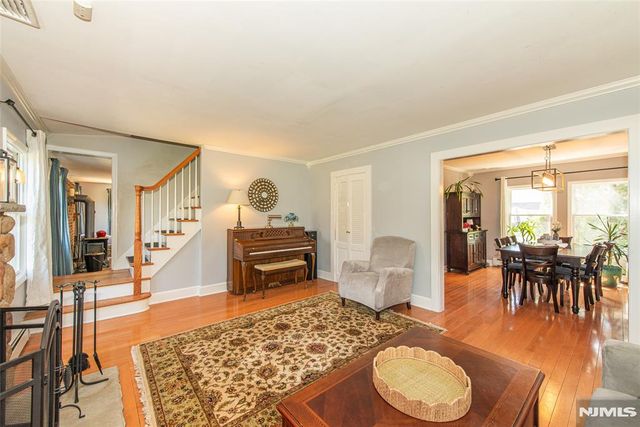 63 Ramapo Road, West Milford, NJ 07421
