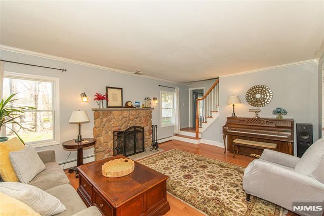 63 Ramapo Road, West Milford, NJ 07421
