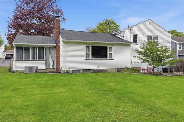 108 Thurlow Avenue, Irondequoit, NY 14609
