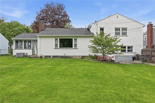 108 Thurlow Avenue, Irondequoit, NY 14609