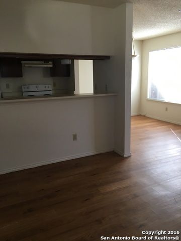 14445 Woods Hole Dr, San Antonio, TX 78233