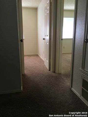 14445 Woods Hole Dr, San Antonio, TX 78233