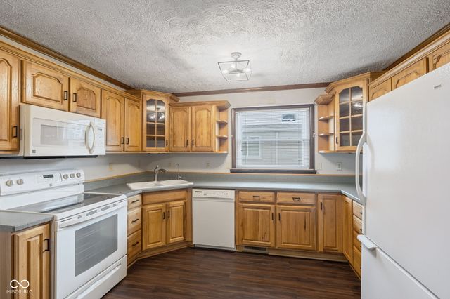 513 Park Drive, Greenwood, IN 46143