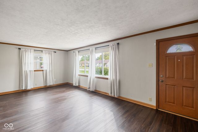 513 Park Drive, Greenwood, IN 46143