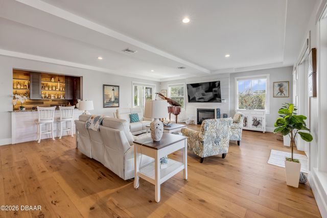 1 Mar Azul N, Ponce Inlet, FL 32127