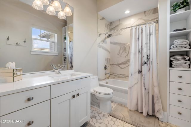 1 Mar Azul N, Ponce Inlet, FL 32127